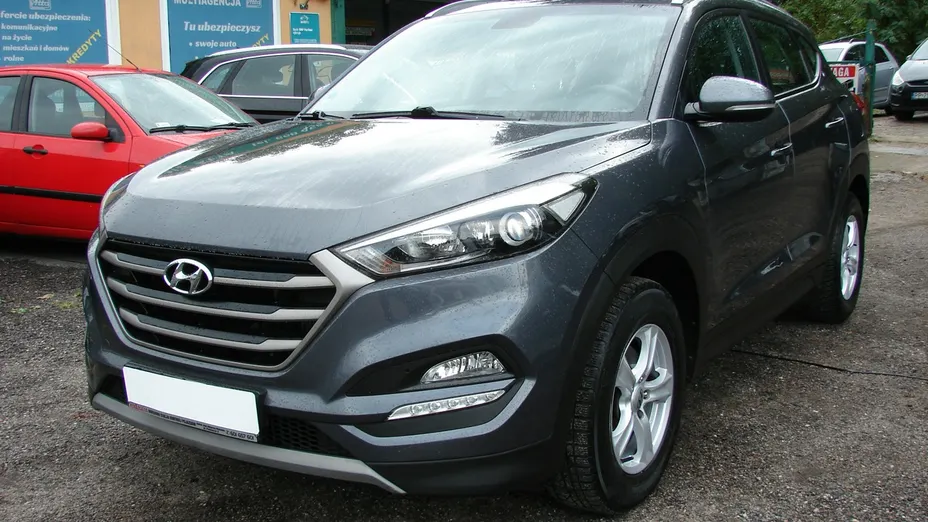 HYUNDAI Tucson -