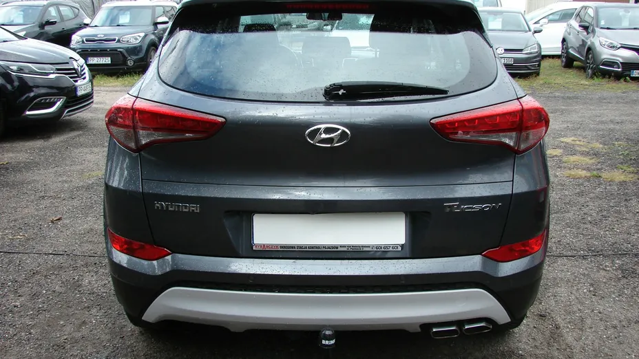 HYUNDAI Tucson -