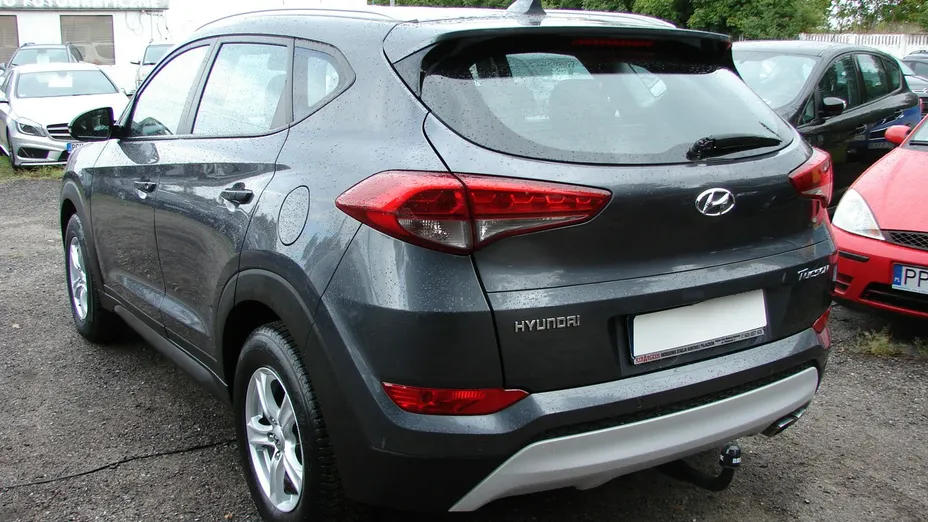 HYUNDAI Tucson -