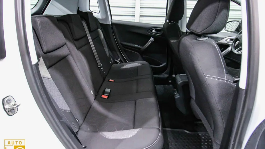 PEUGEOT 2008 -
