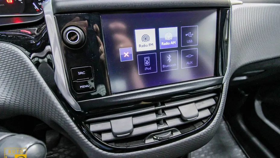 PEUGEOT 2008 -