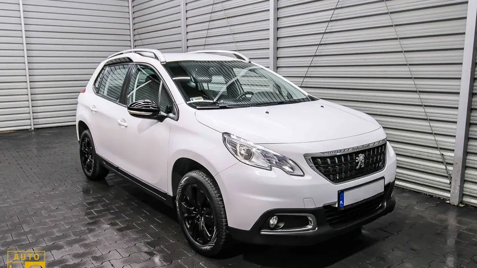 PEUGEOT 2008 -