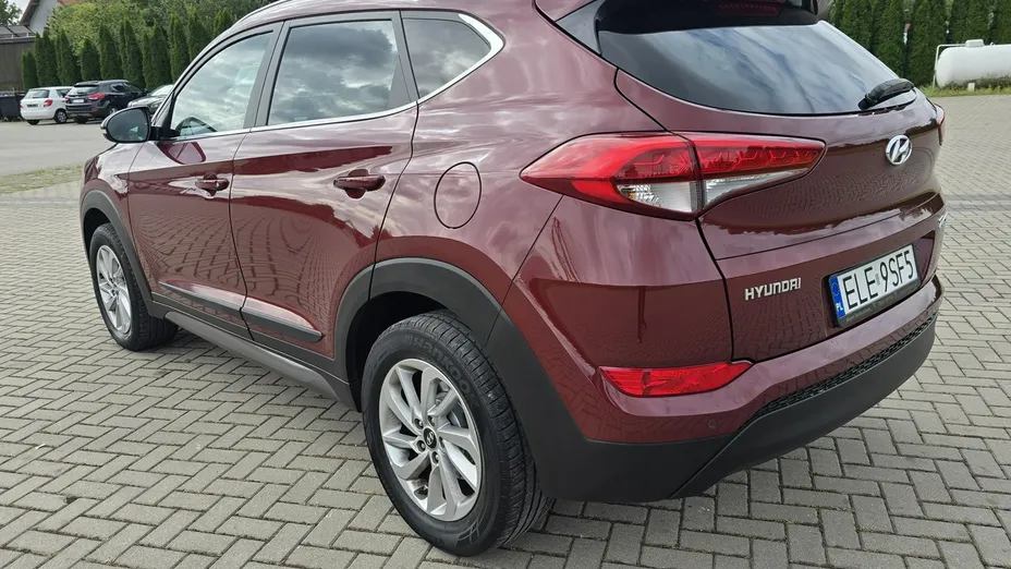 HYUNDAI Tucson -