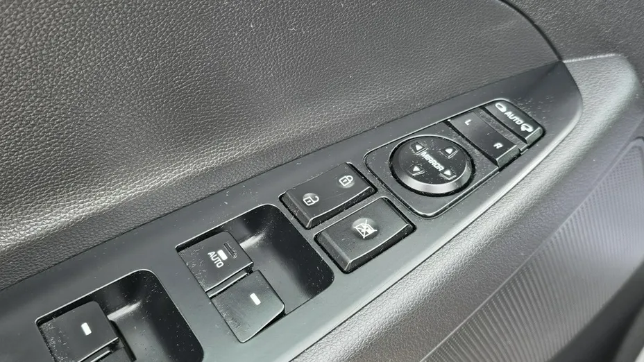 HYUNDAI Tucson -
