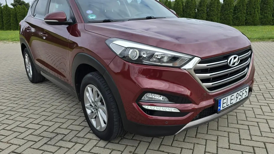 HYUNDAI Tucson -