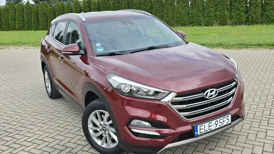 HYUNDAI Tucson -