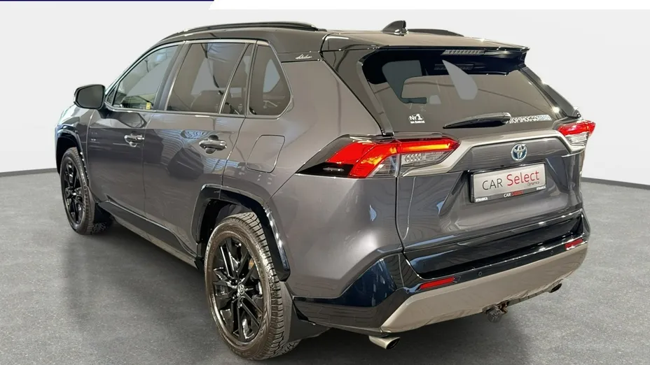TOYOTA RAV4 -