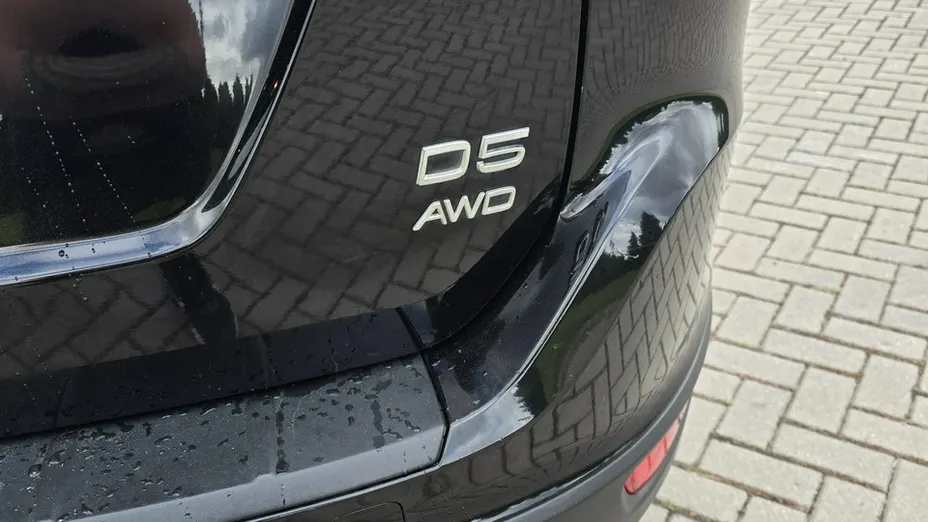 VOLVO XC60 -