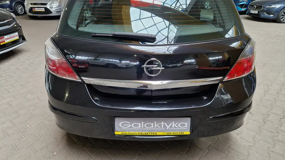 OPEL Astra -