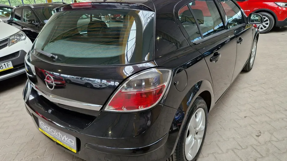 OPEL Astra -