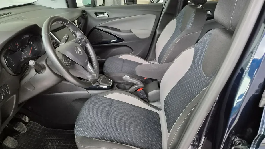 OPEL Crossland X -