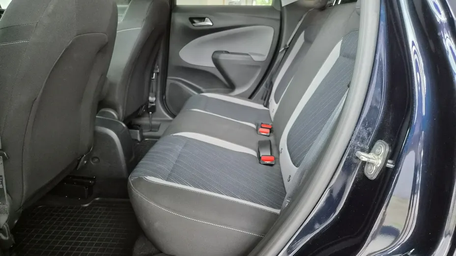 OPEL Crossland X -