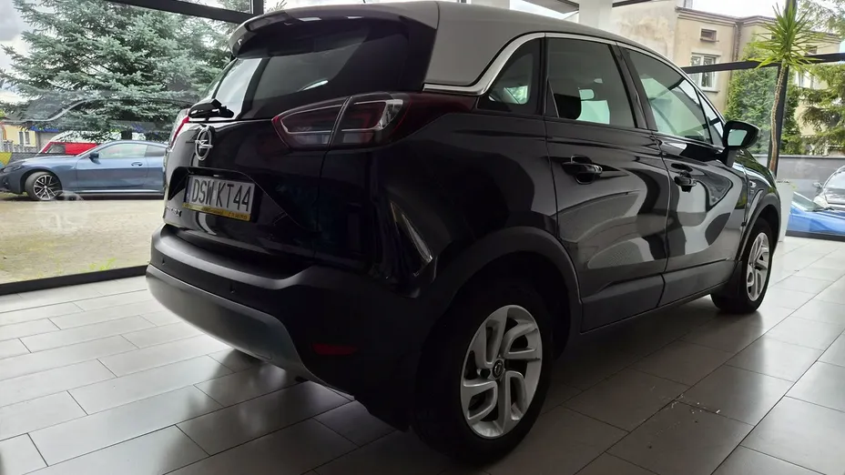 OPEL Crossland X -