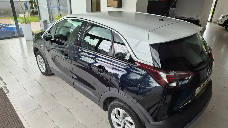 OPEL Crossland X -