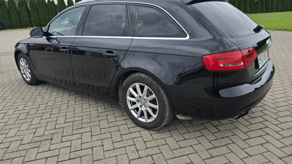 AUDI A4 Avant -