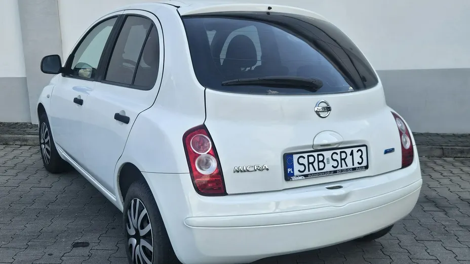 NISSAN Micra -