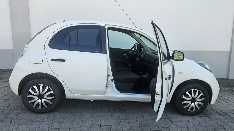 NISSAN Micra -