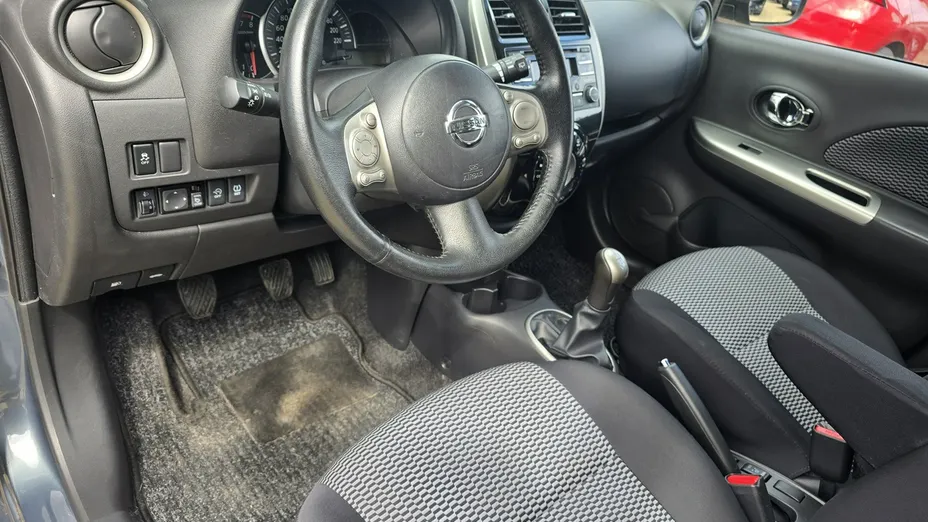 NISSAN Micra -