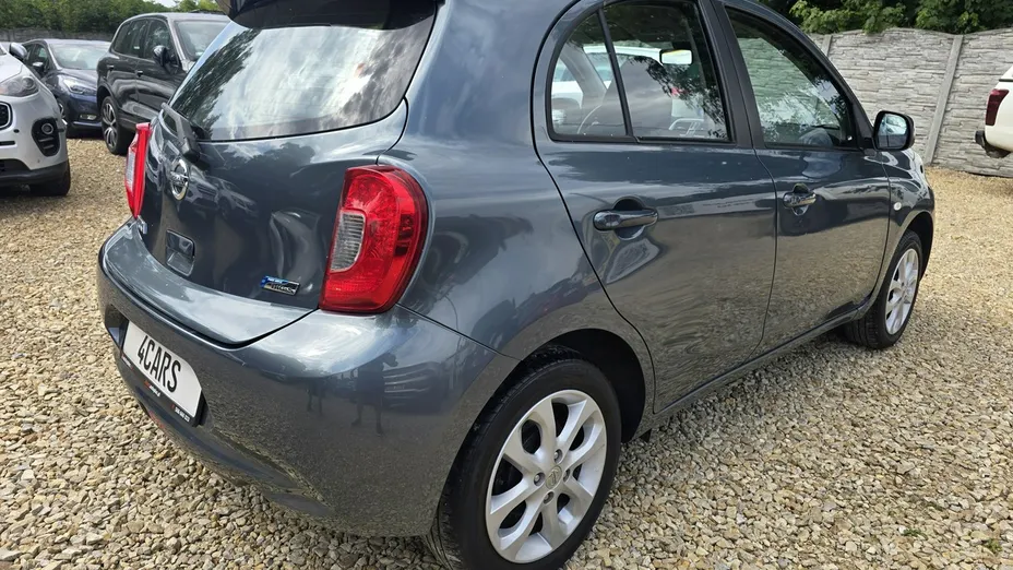 NISSAN Micra -