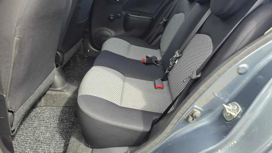 NISSAN Micra -