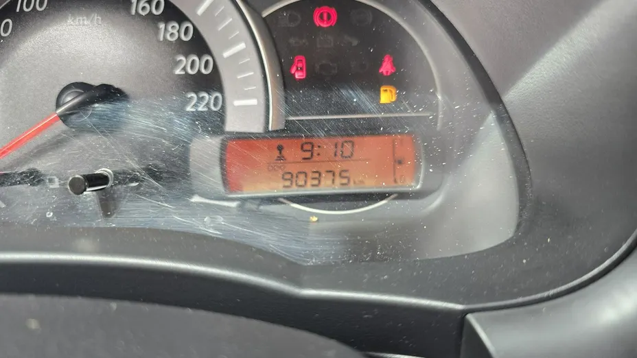 NISSAN Micra -