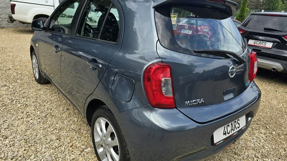 NISSAN Micra -