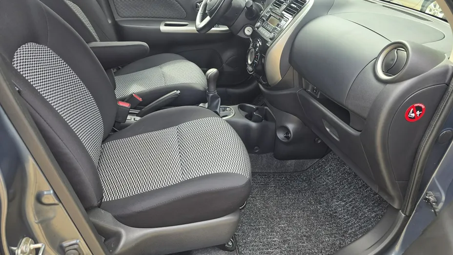 NISSAN Micra -