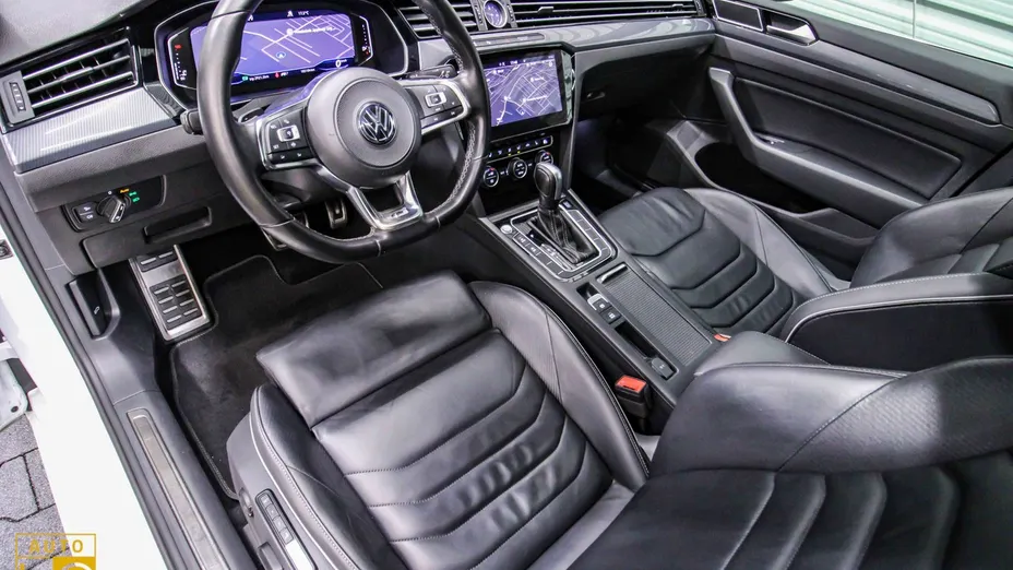 VOLKSWAGEN Arteon -