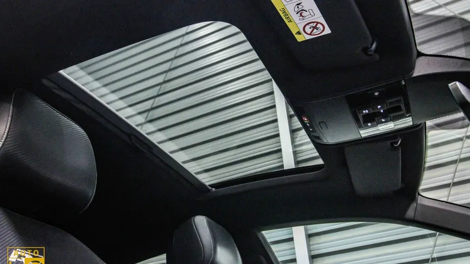VOLKSWAGEN Arteon -