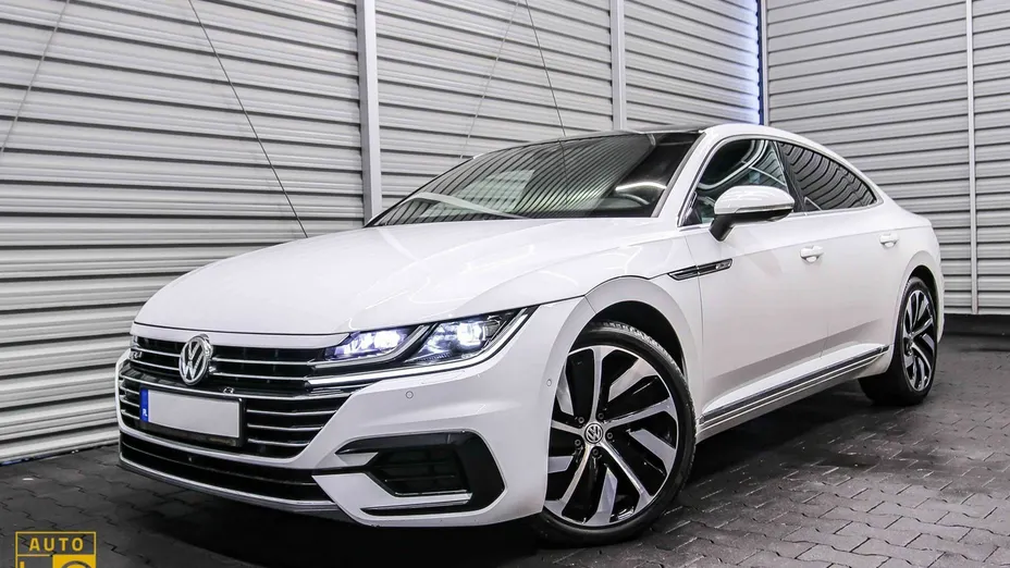 VOLKSWAGEN Arteon -