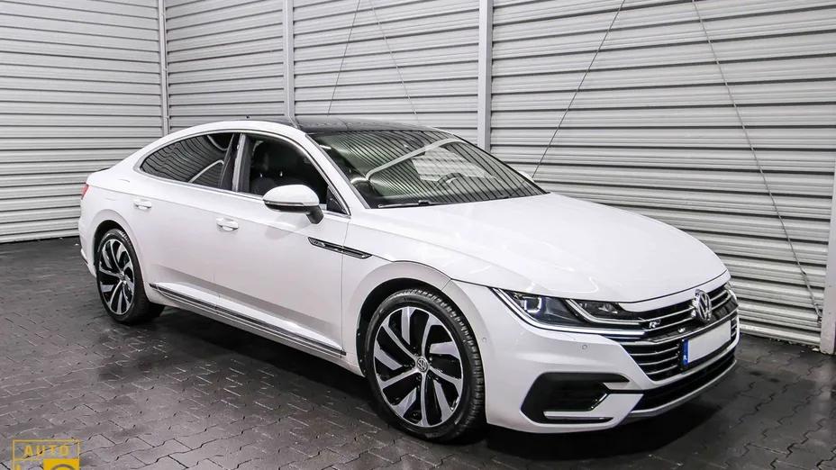VOLKSWAGEN Arteon -