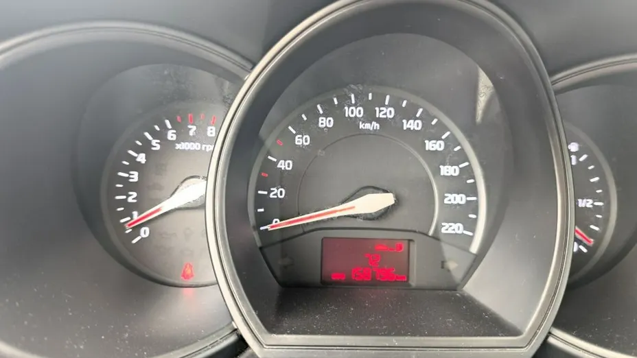 KIA Rio -
