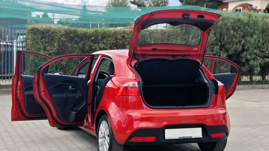 KIA Rio -