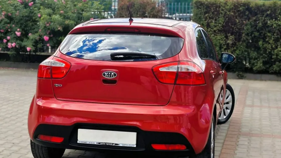 KIA Rio -