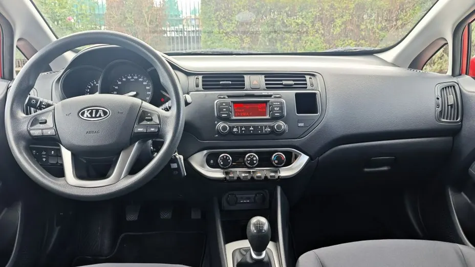 KIA Rio -