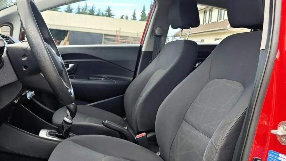 KIA Rio -