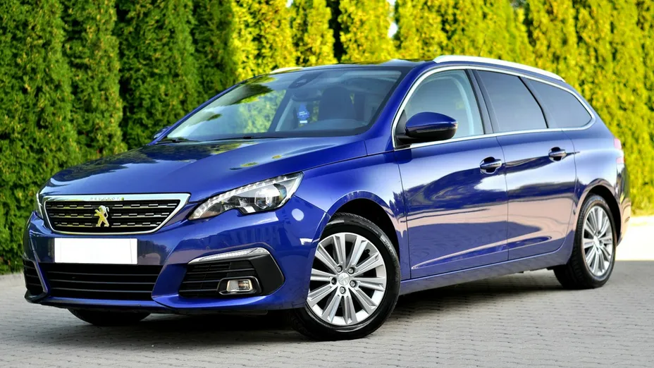PEUGEOT 308 -