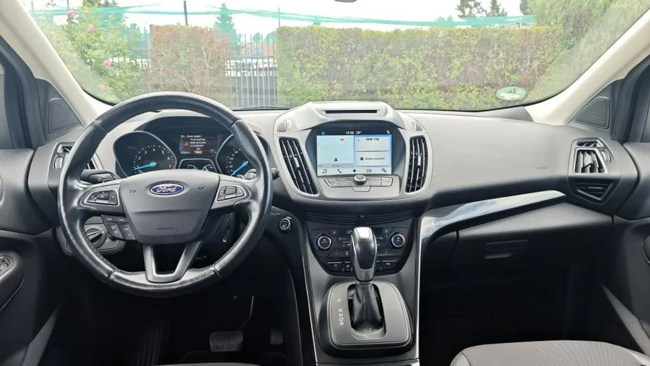 FORD Kuga -