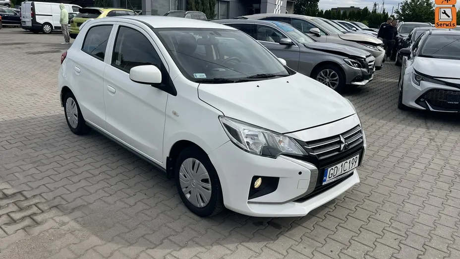 MITSUBISHI Space Star -