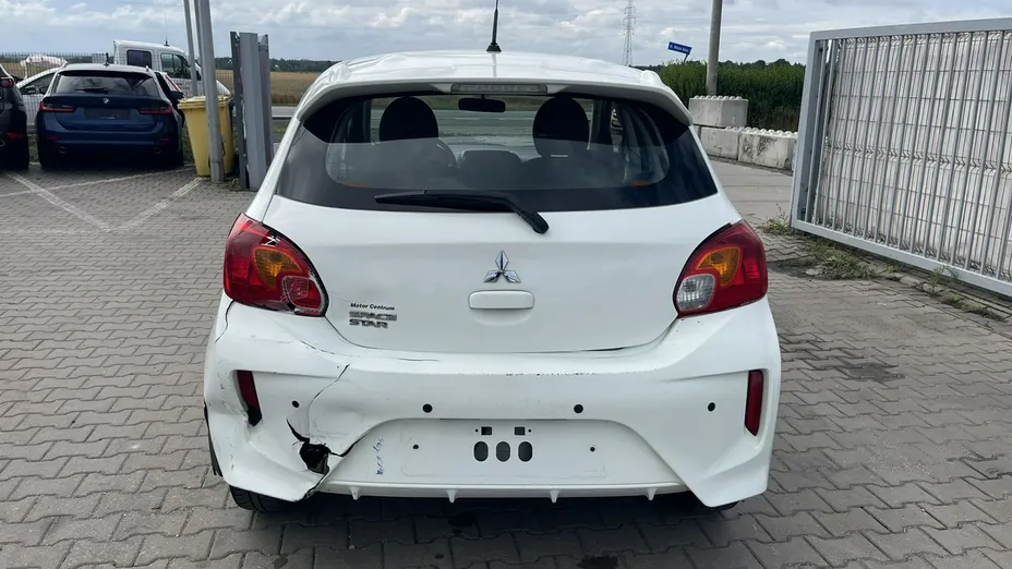 MITSUBISHI Space Star -