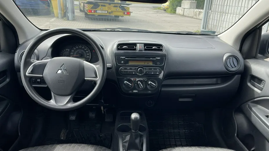 MITSUBISHI Space Star -