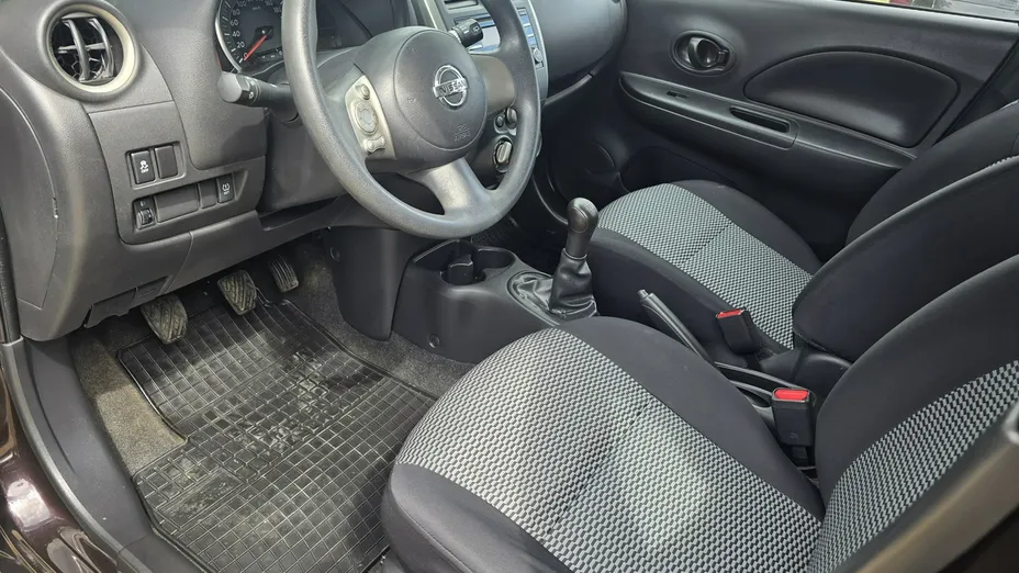 NISSAN Micra -