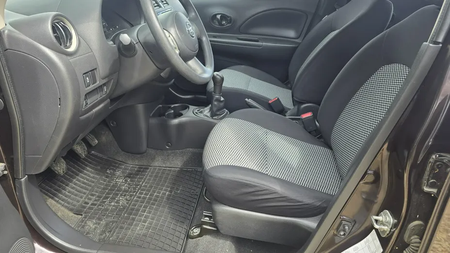 NISSAN Micra -