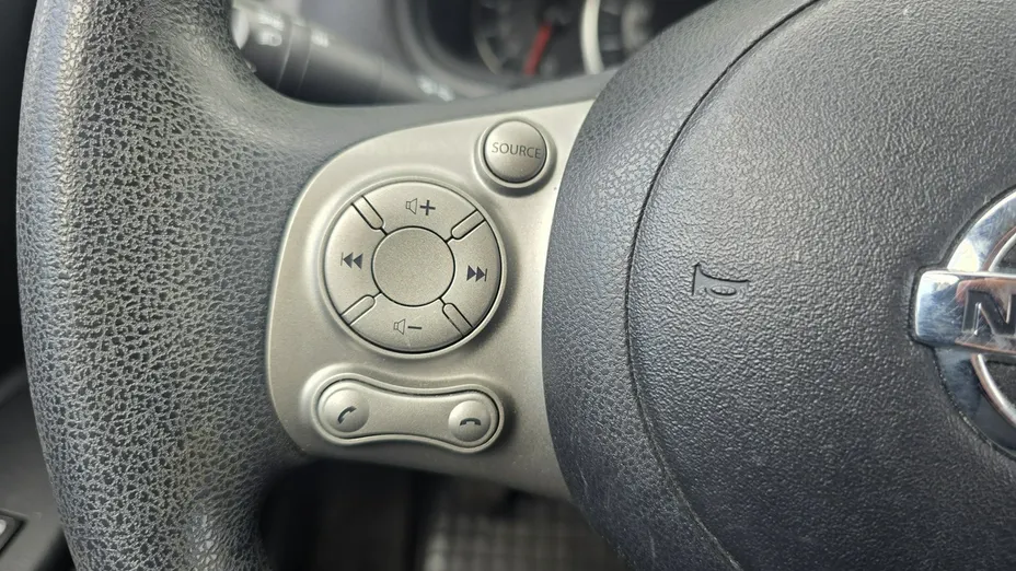 NISSAN Micra -