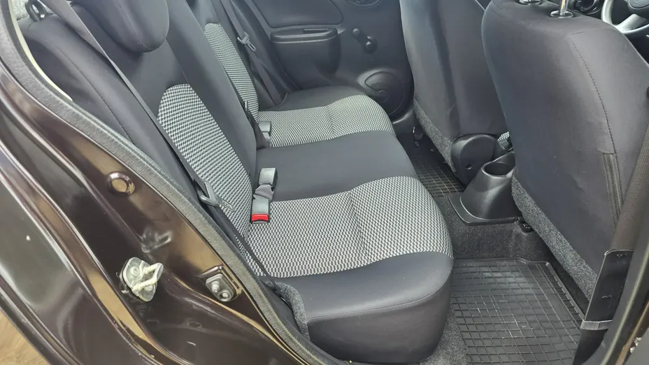 NISSAN Micra -