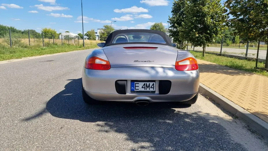 PORSCHE Boxster -