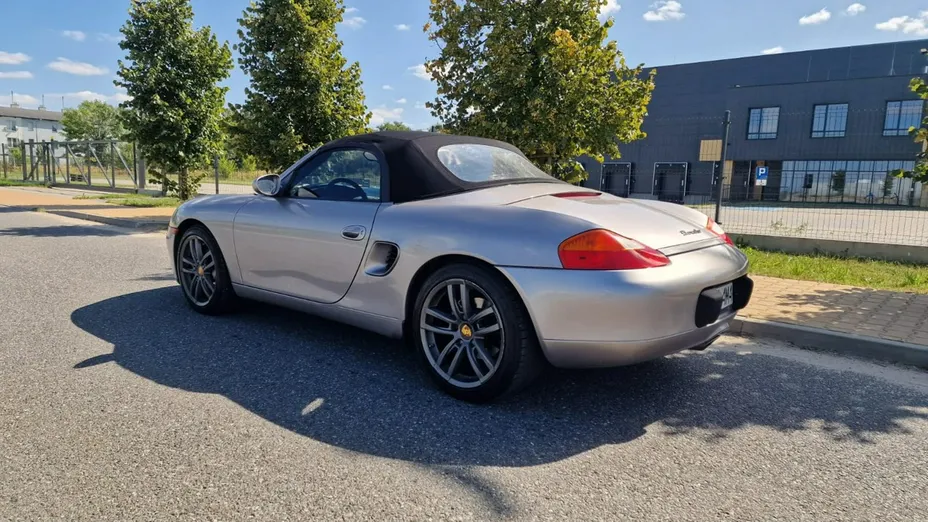 PORSCHE Boxster -