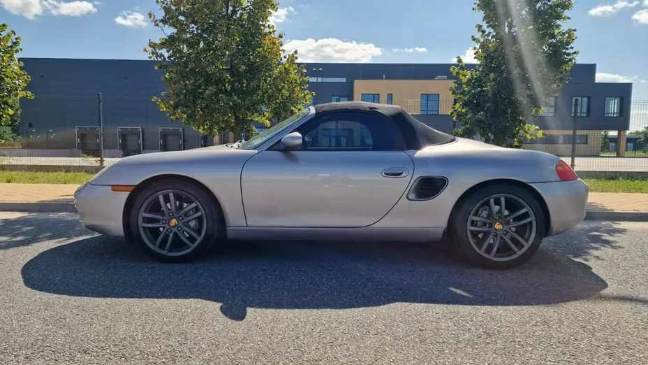 PORSCHE Boxster -