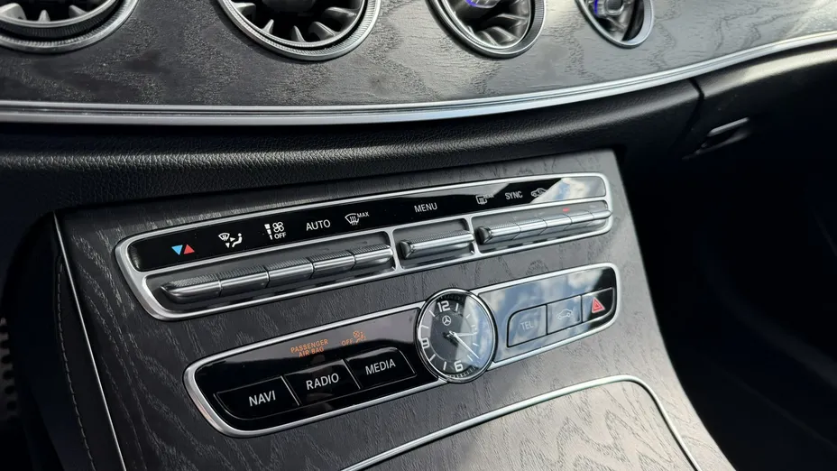 MERCEDES-BENZ E Klasa -
