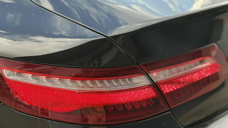 MERCEDES-BENZ E Klasa -